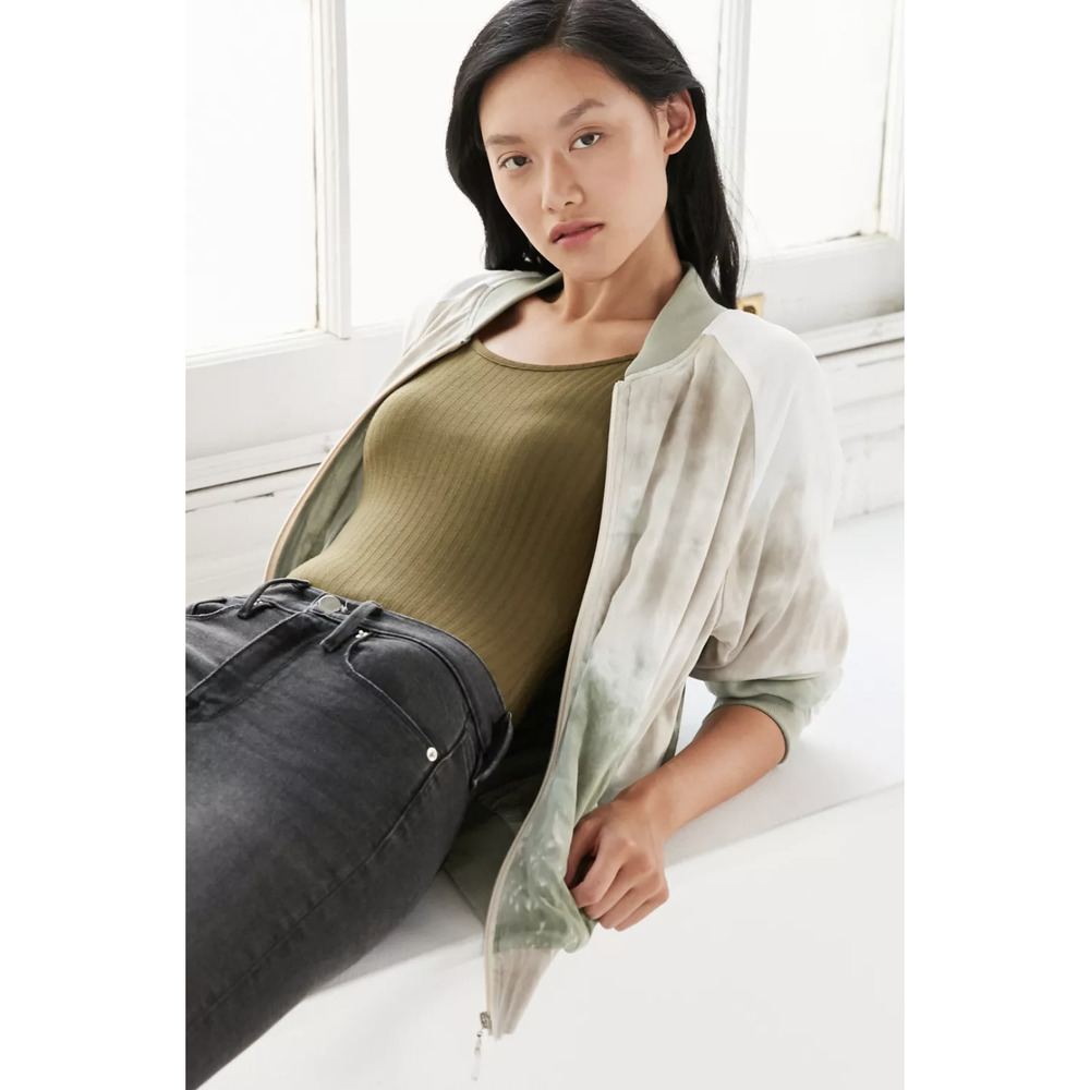 NWT Urban Outfitters Without Walls Reversible Cotton Blend Tie-Dye Bomber Jacket - Picture 2 of 13